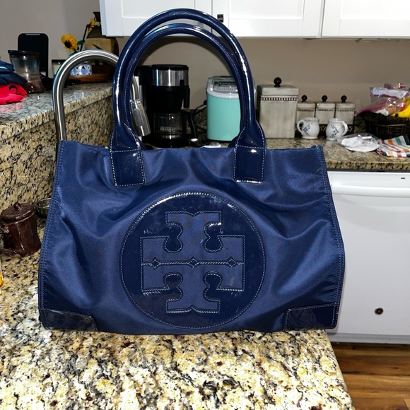EUC Authentic Tory Burch Large Ella Handbag - Picture 1 of 10